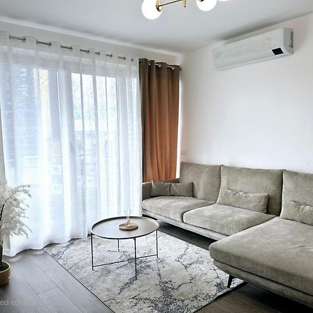 Free Parking Skanderbeg Square - Spacious Central Apartment Tirana Exterior photo